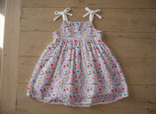 Load image into Gallery viewer, Spring Garden