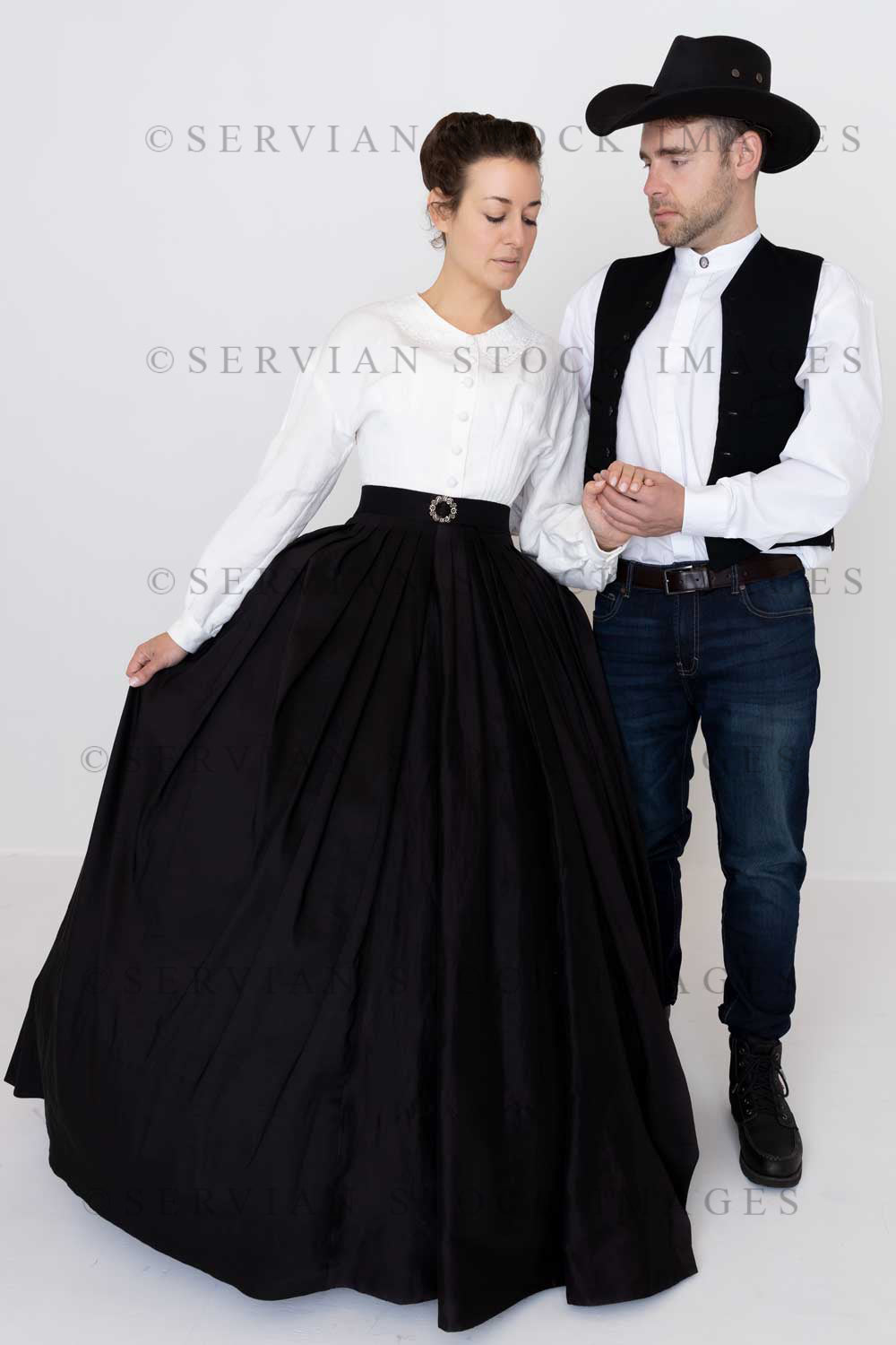 Victorian western settler pioneer couple against a white backdrop (Emma and Andrew 2414)