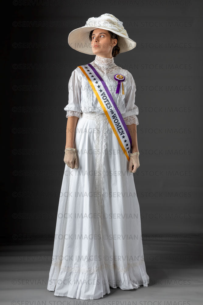 USA Suffragette from late 19th / early 20th century wearing a white lace blouse and skirt (SARAH 390)