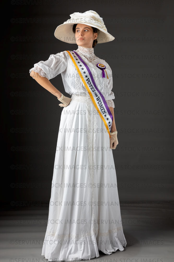 USA Suffragette from late 19th / early 20th century wearing a white lace blouse and skirt (SARAH 394)