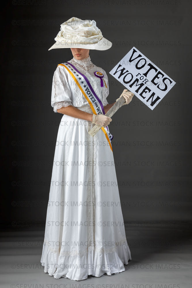 USA Suffragette from late 19th / early 20th century wearing a white lace blouse and skirt (SARAH 418)