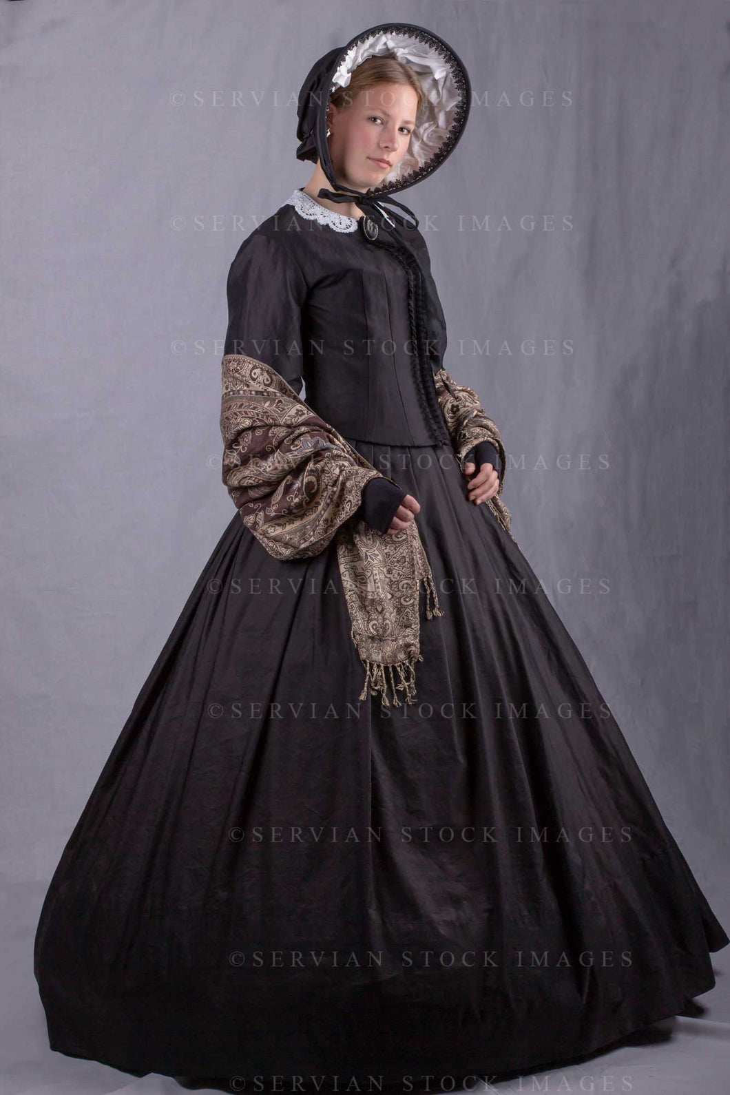 Victorian woman wearing a black bodice and skirt (Skye 0170)