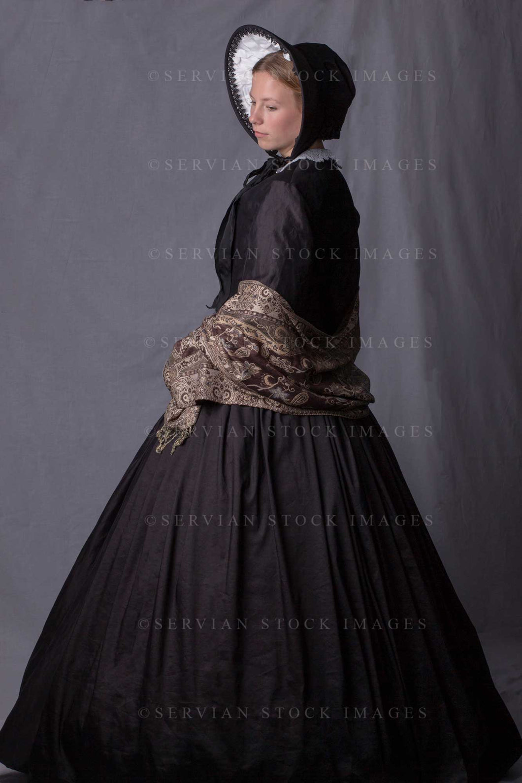 Victorian woman wearing a black bodice and skirt (Skye 0187)