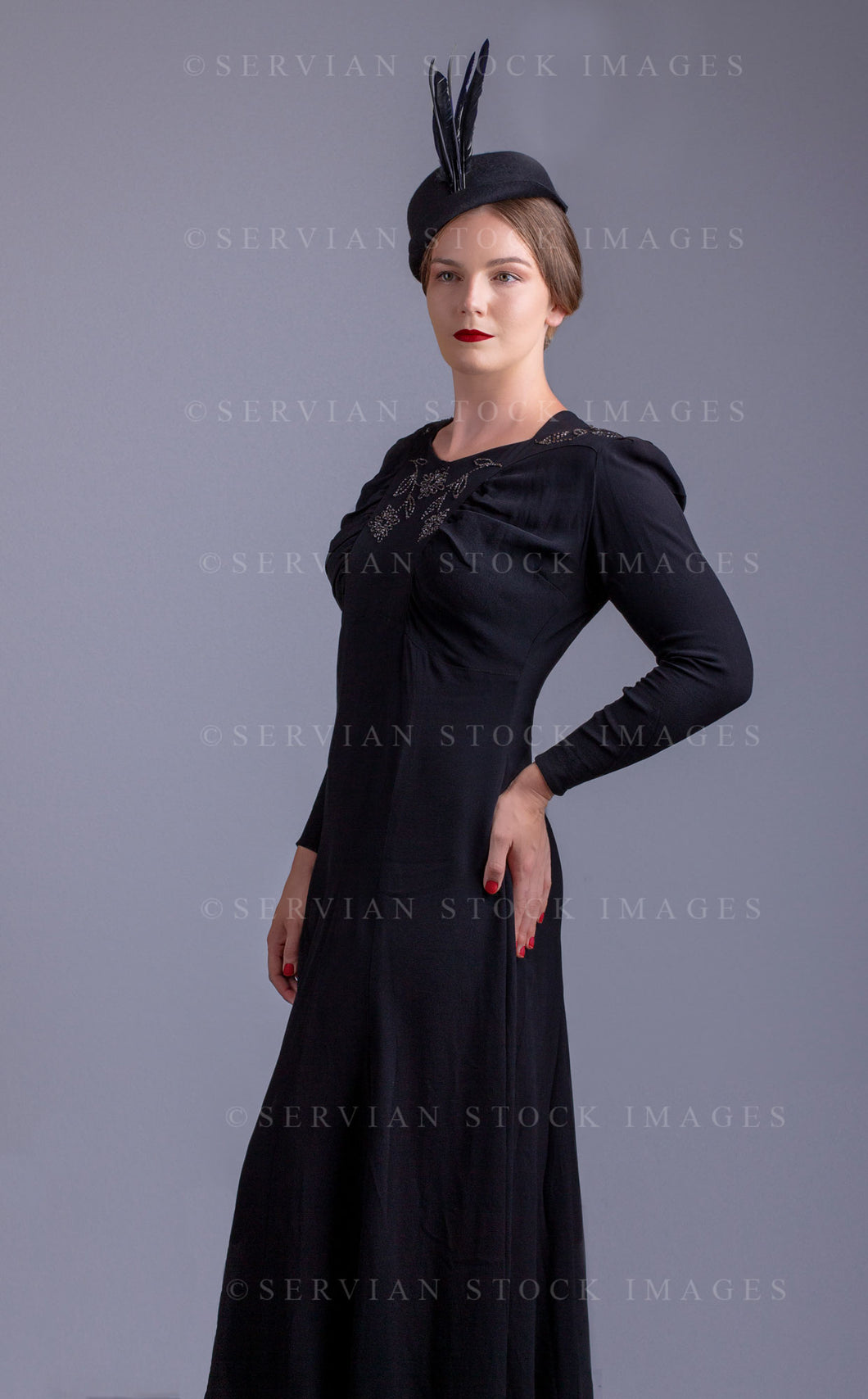 1930s beaded dress 1930s/40s Beaded and Sequin Crepe Gown M