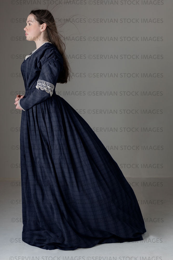 Young Victorian woman wearing a grey/blue cotton dress with antique lace trim (Kate 490)