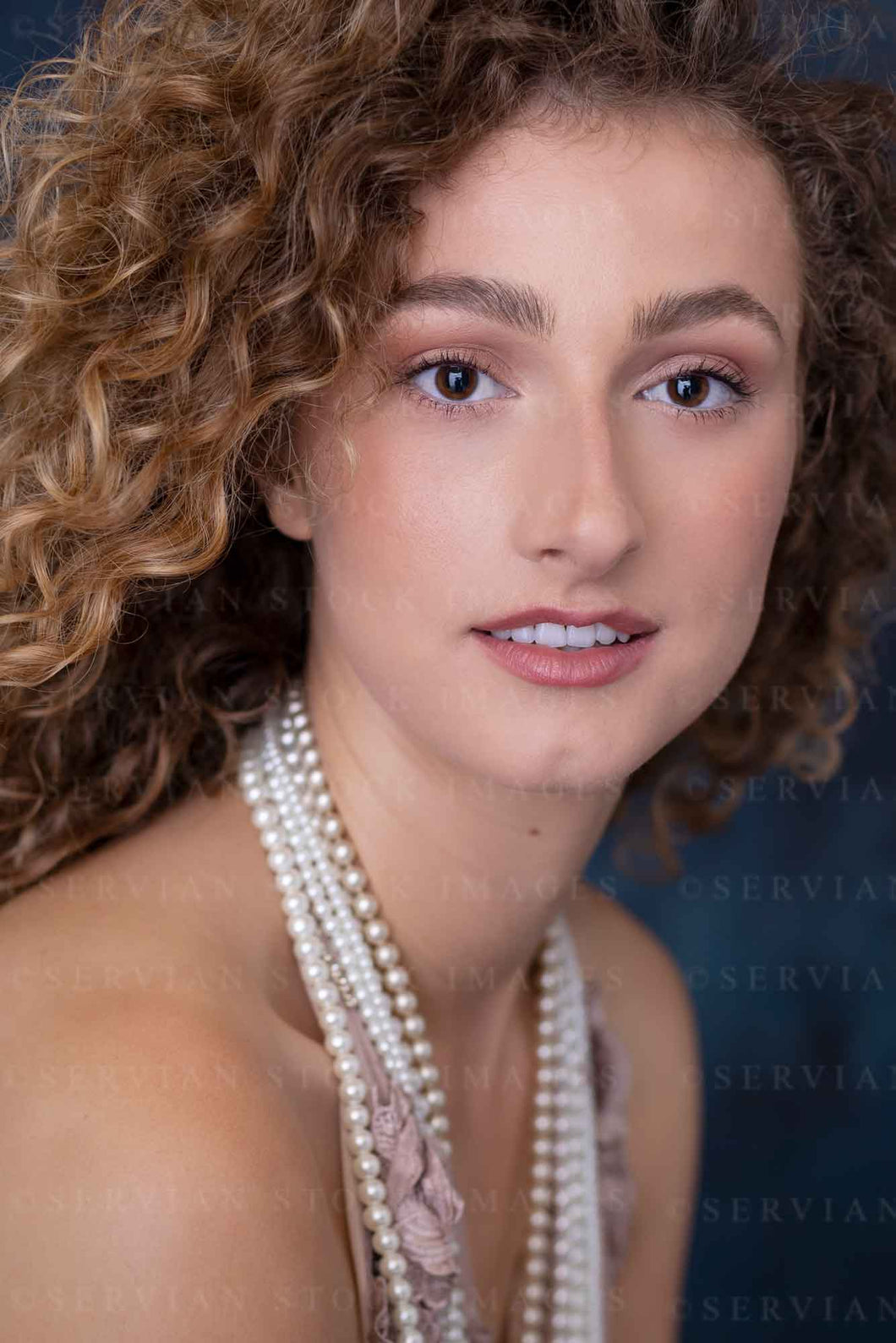 Contemporary woman with curly hair and pearl necklaces  (Sav 0470)