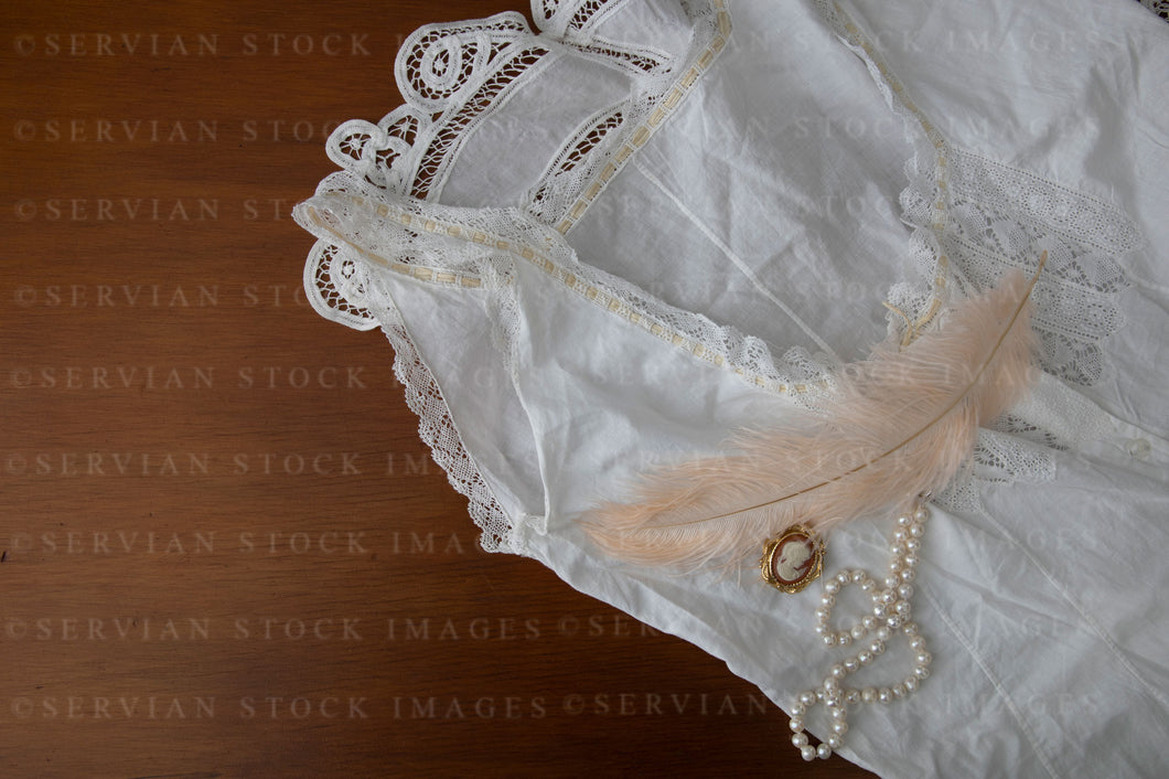 Still life -  Vintage underwear and jewellery  (KS0585)