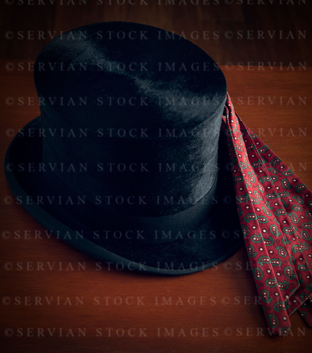 Still life -  Vintage top hat and cravat (KS0765)