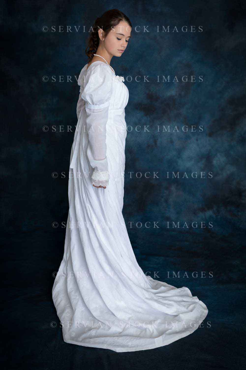 Regency woman in white muslin dress (Daisy 2641)