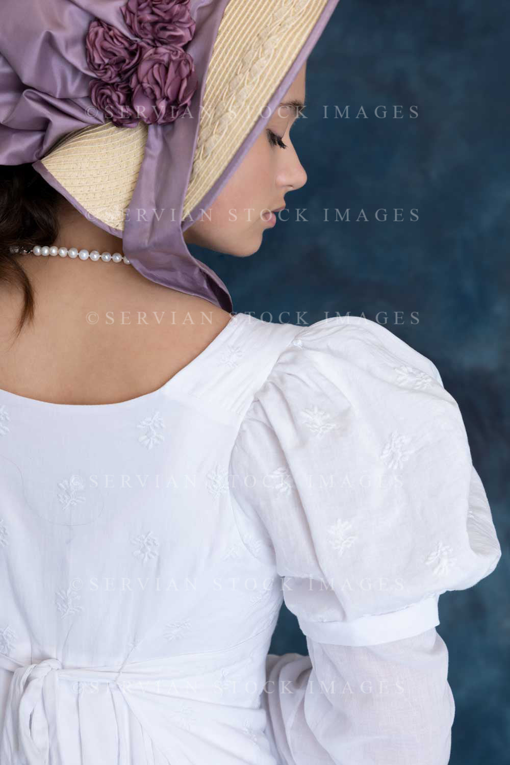 Regency woman in white muslin dress (Daisy 2755)