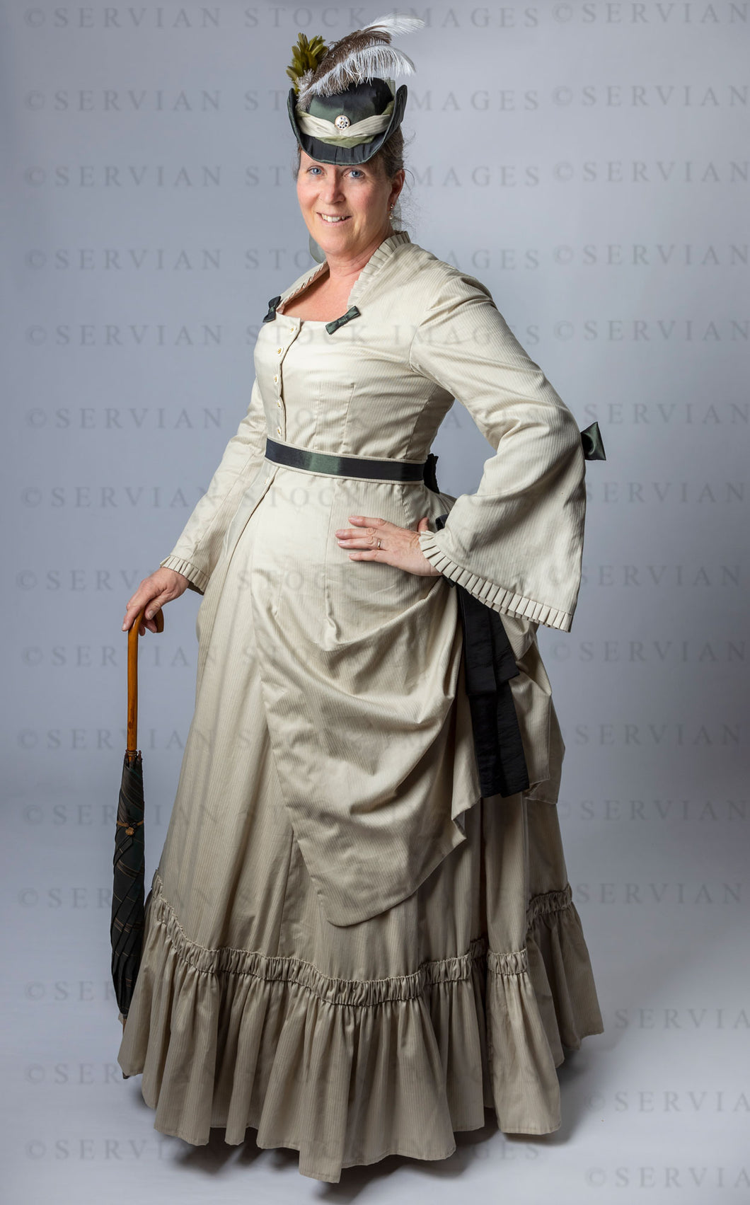 Victorian woman in a bustle ensemble (Tracey 2865)