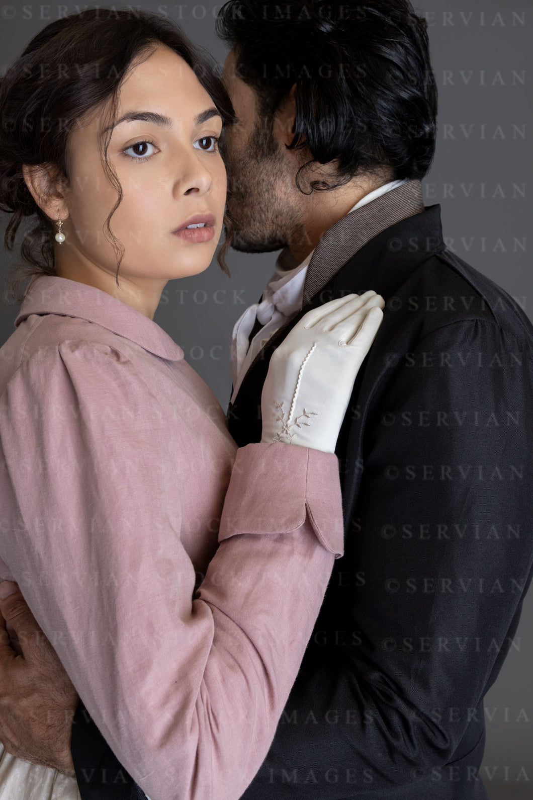Regency couple against a grey backdrop (Sophia and Ramzi 4412)