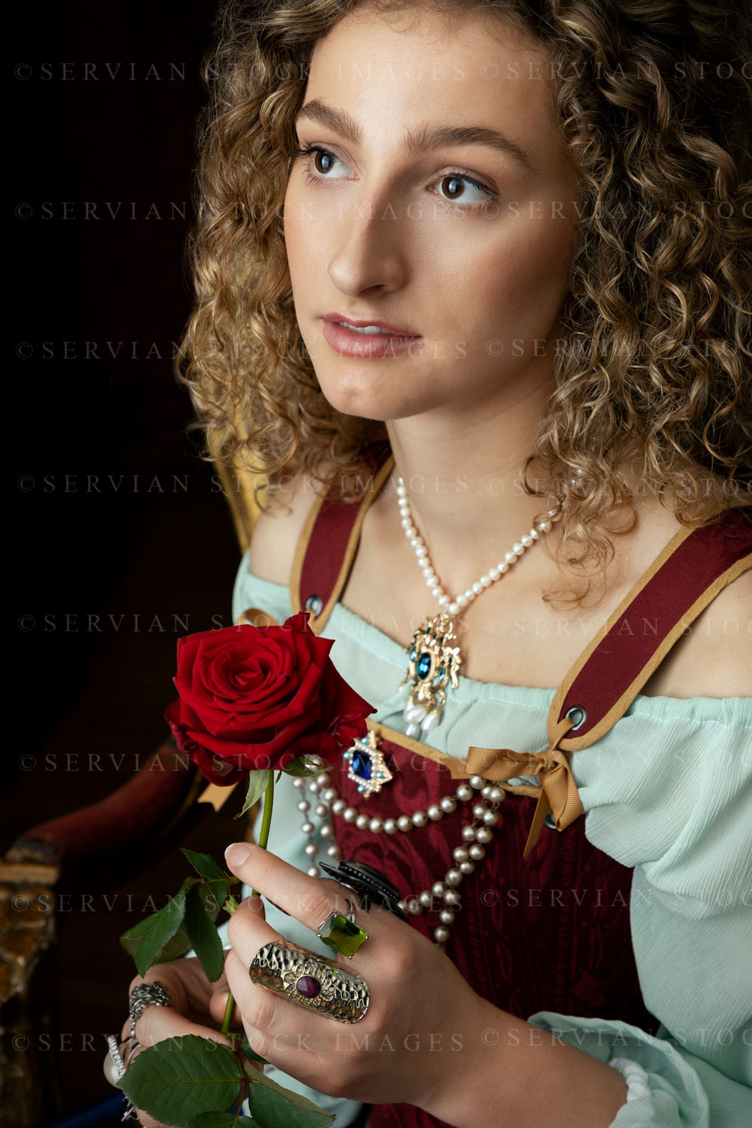 Renaissance or Georgian woman in a red brocade corset and blue silk skirt (Sav 5135)